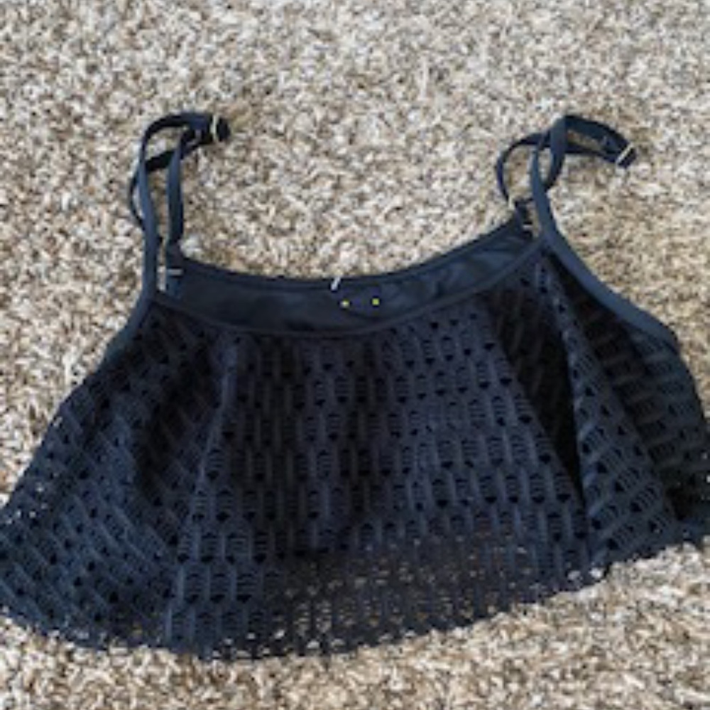 Roxy swim top size small